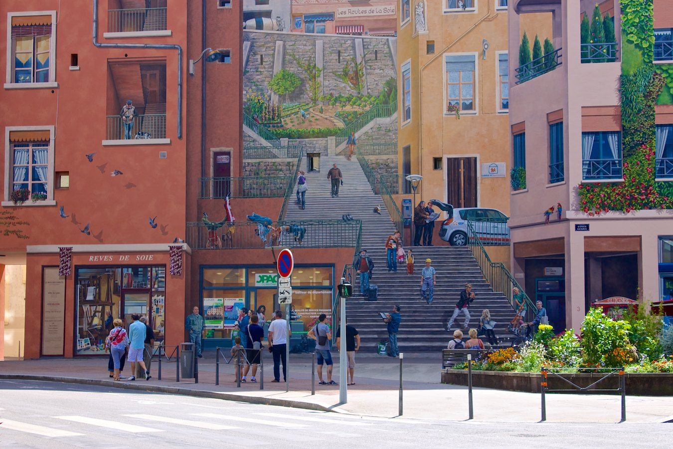 Mur des Canuts, Detail
