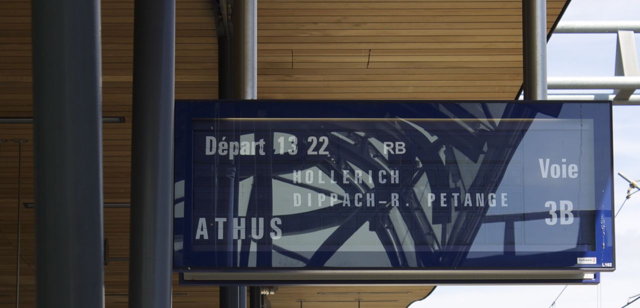 13:22 Uhr nach Athus über Pétange