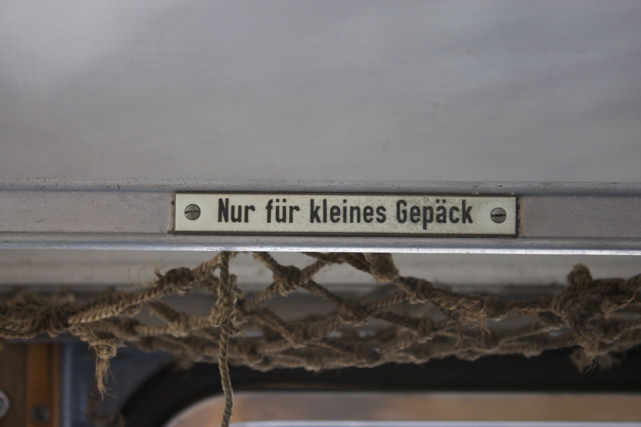 Nur für kleines Gepäck