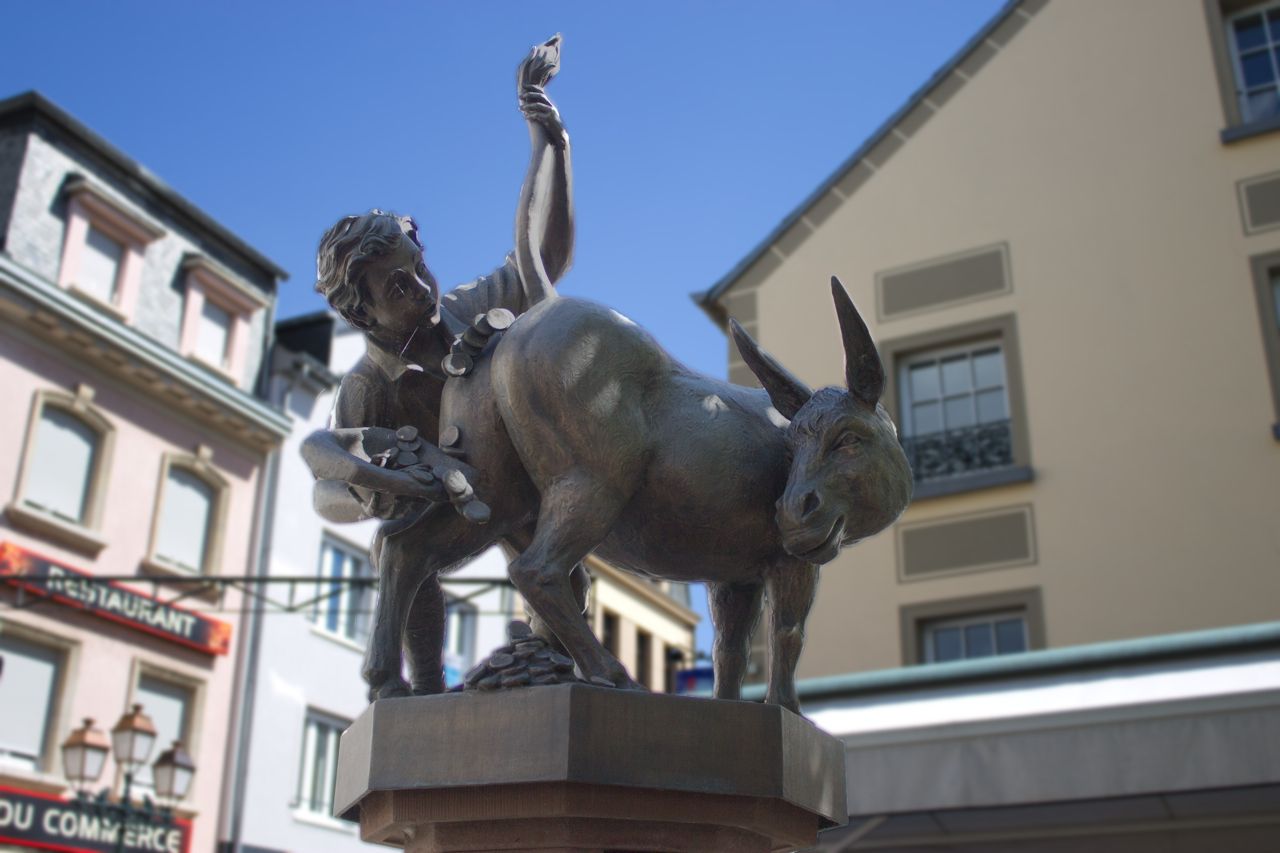 Goldeselbrunnen in Diekirch