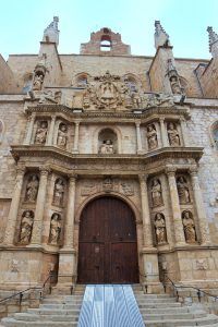 Portal der Kirche Santa Maria in Montblanc